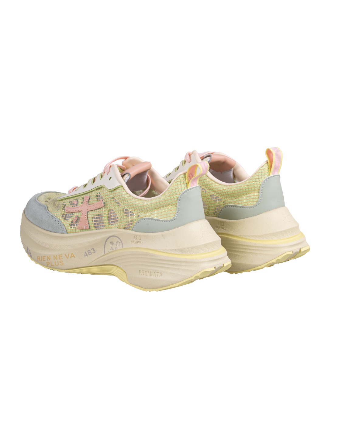 shop PREMIATA  Scarpa: Premiata Sneaker "Hill". 
Suola rialzata.
Iconico logo laterale.
Timbri distintivi sulla suola.
Design casual moderno e di tendenza.
Composizione: Suola: 85% EVA 15% RUBBER; Tomaia: 55% PL 15% PA 20% CALF LEATHER 10% PU; Fodera: 40% GOAT LATHER 46% NY 14% PU.
Fabbricato in Vietnam.. HILL-7505 number 7996758